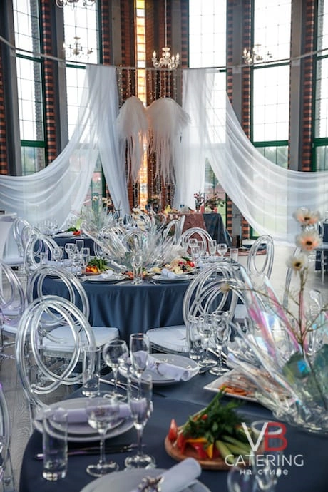Фотография стилизации банкетного зала на свадьбу